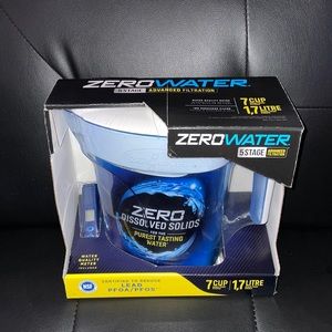 New Zerowater water filtration pitcher starter kit. See photos for details.